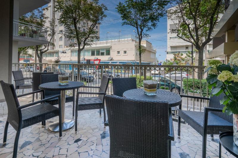 Hotel Mia - image 16