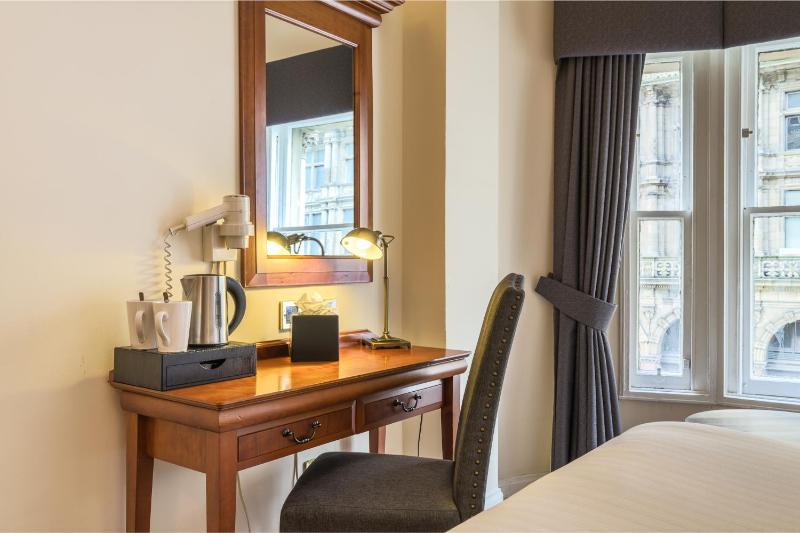 Standard Double Room image 4