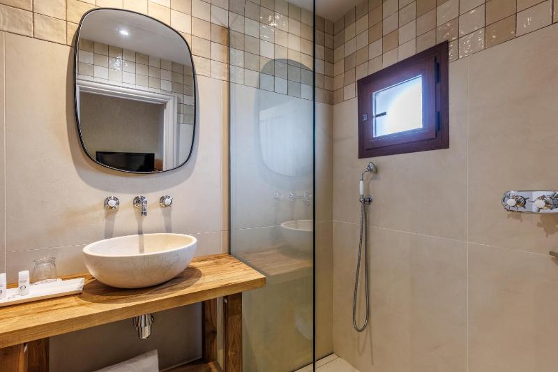 Single Room image 4