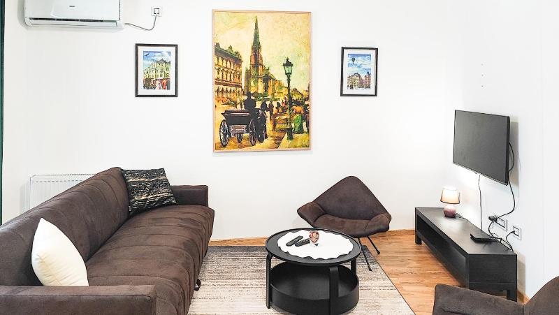 FilinHome Gunduliceva Suite 5 - image 15