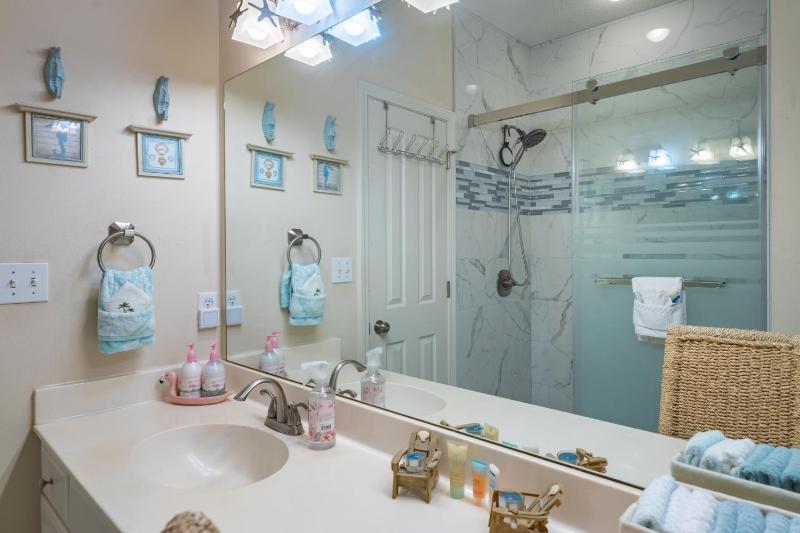 Castaway Cottage - image 20