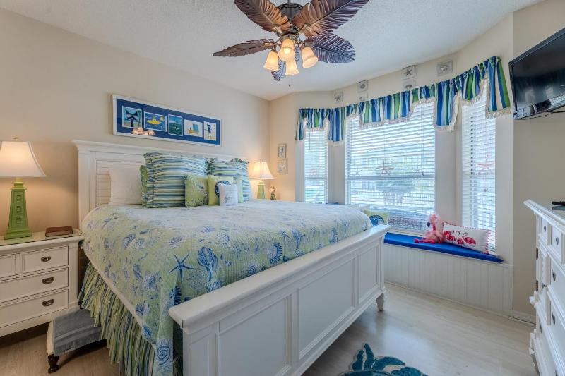 Castaway Cottage - image 2