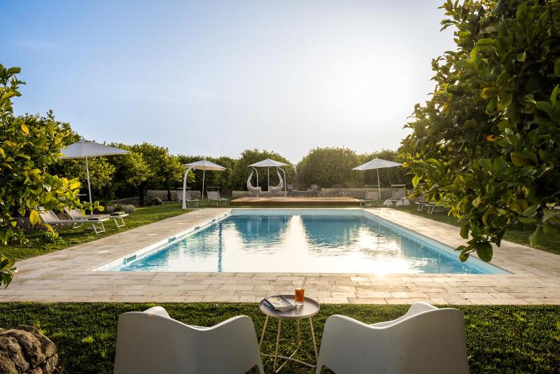 Fiore di Vendicari - Near the beaches of Calamosche and Vendicari Images