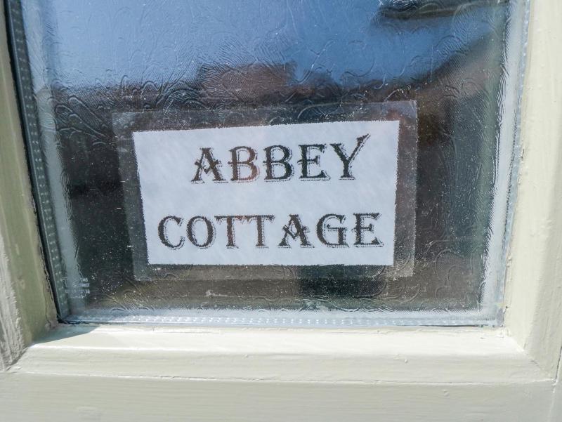 Abbey View Cottage - image 2