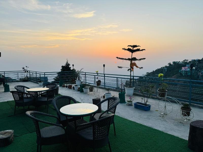 Samarth Kasauli Hills Bed & Breakfast 2 km from Mall Road - image 17