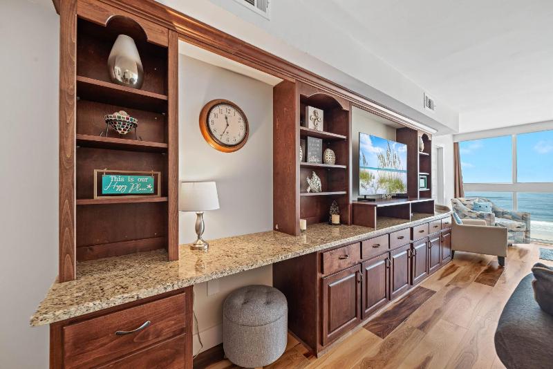 Edgewater West Unit 44 - image 30