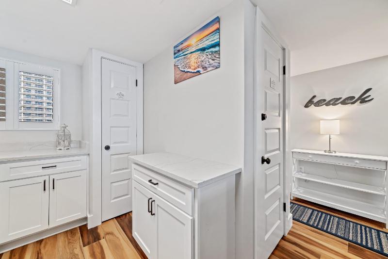 Edgewater West Unit 44 - image 35