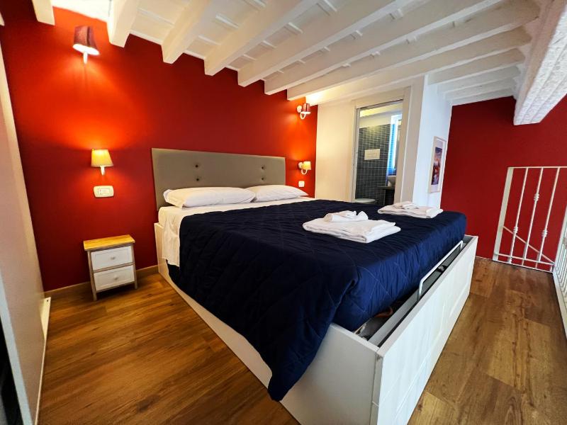 LOFT IN FLORENCE - image 13