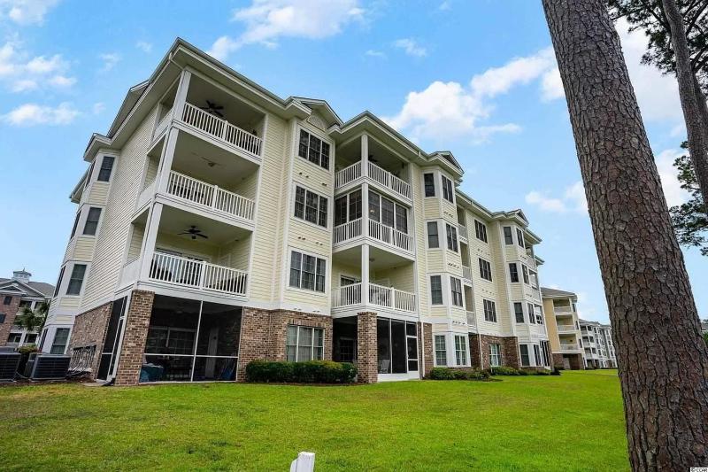 Elegant 3BR Condo at Magnolia Pointe - image 20