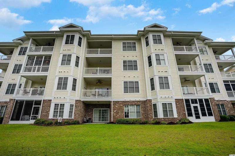 Elegant 3BR Condo at Magnolia Pointe - image 21