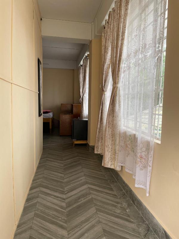 Keeon Private Room Front - image 7