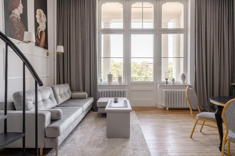 RentPlanet - Apartament Podwale - image 9