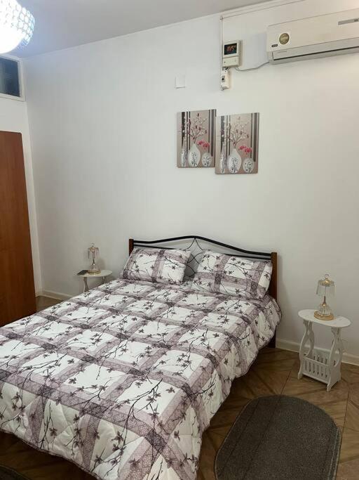 Cozy and beautiful apartment - image 4