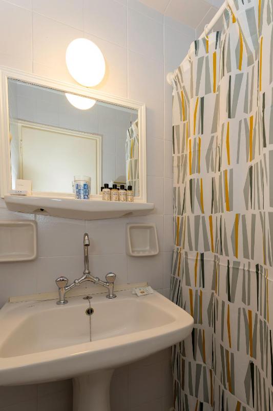 Double Room image 2