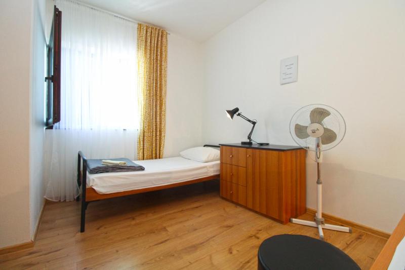 Apartments Pjescana Uvala 606 - image 20
