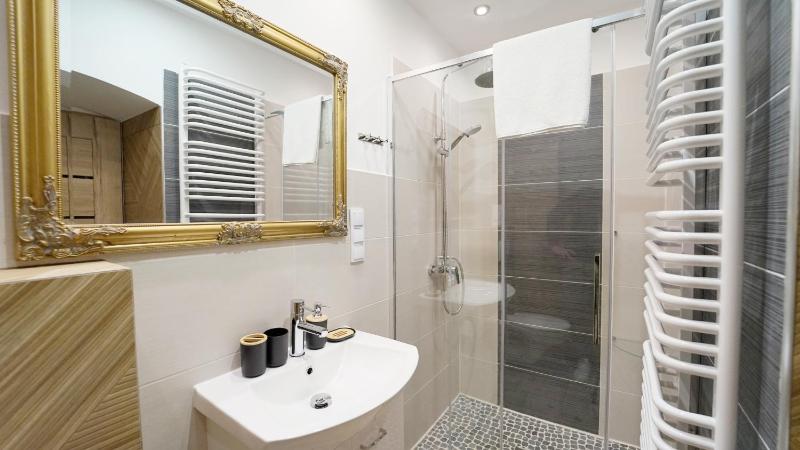 Apartamenty EverySky - Karkonoska 30 - image 10