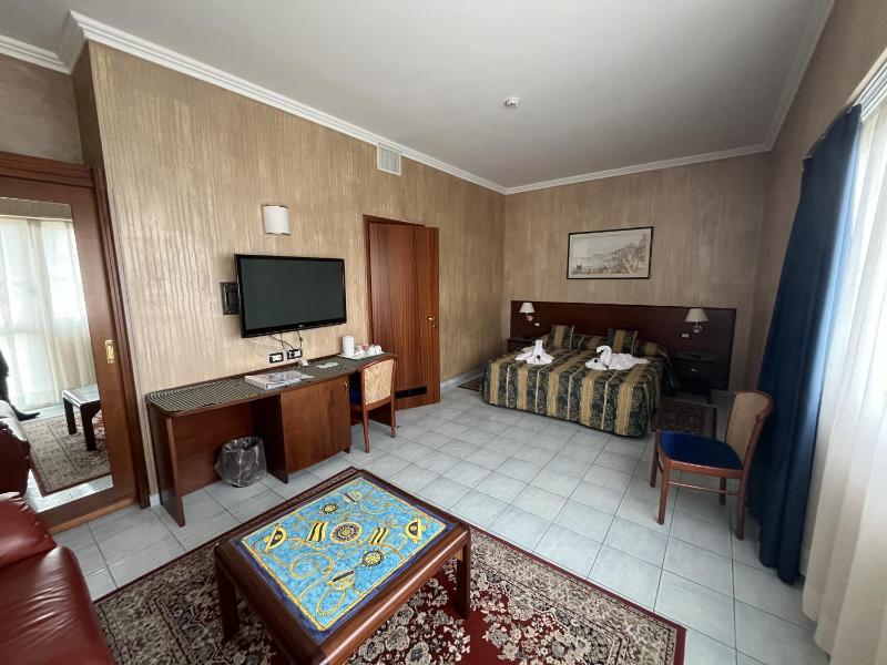 Suite image 1