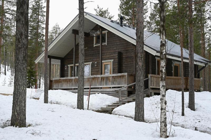 Holiday Cabin Aurora River inc Wilderness Sauna - image 11