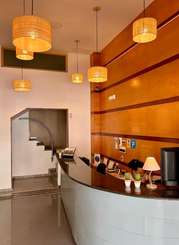 Hotel Piccadilly Sitges - image 4