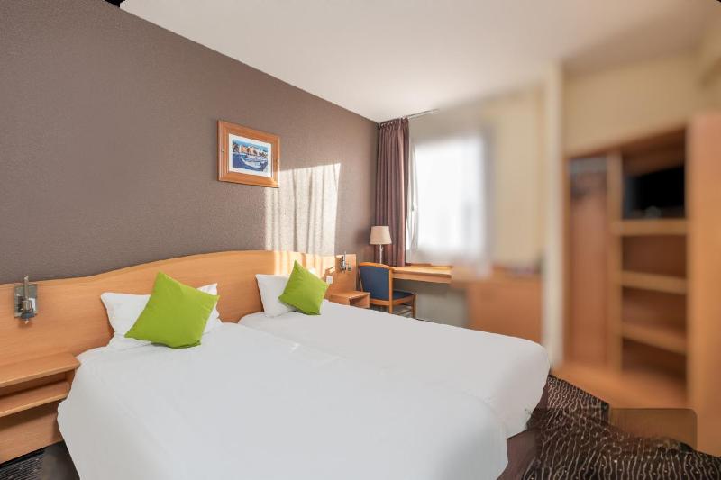 Double Room image 1