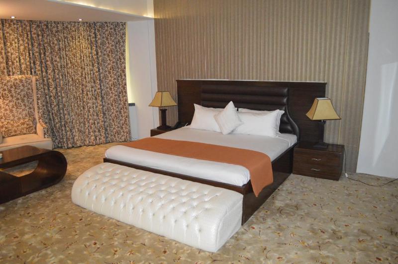 Fort Continental Hotel - image 13
