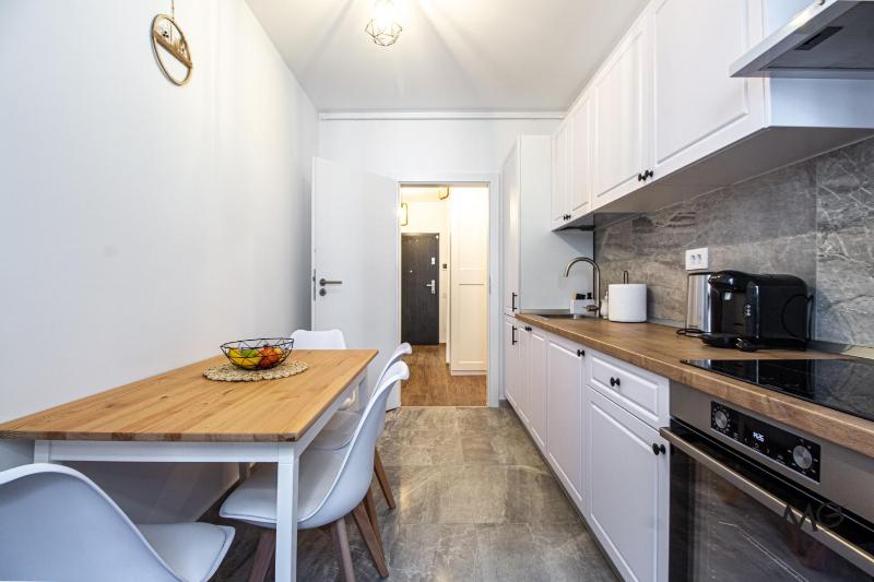 Mo Host Nest - image 16