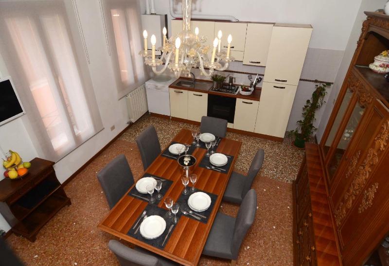 Classic Venice House Images