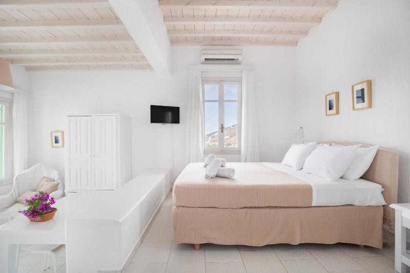 Fos Apartments Mykonos - image 7