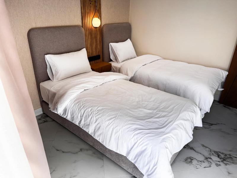 AMBAR RESIDENCE - image 21