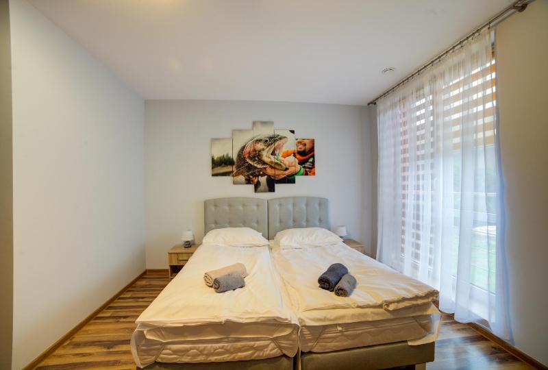 Triple Room with Private Bathroom image 1