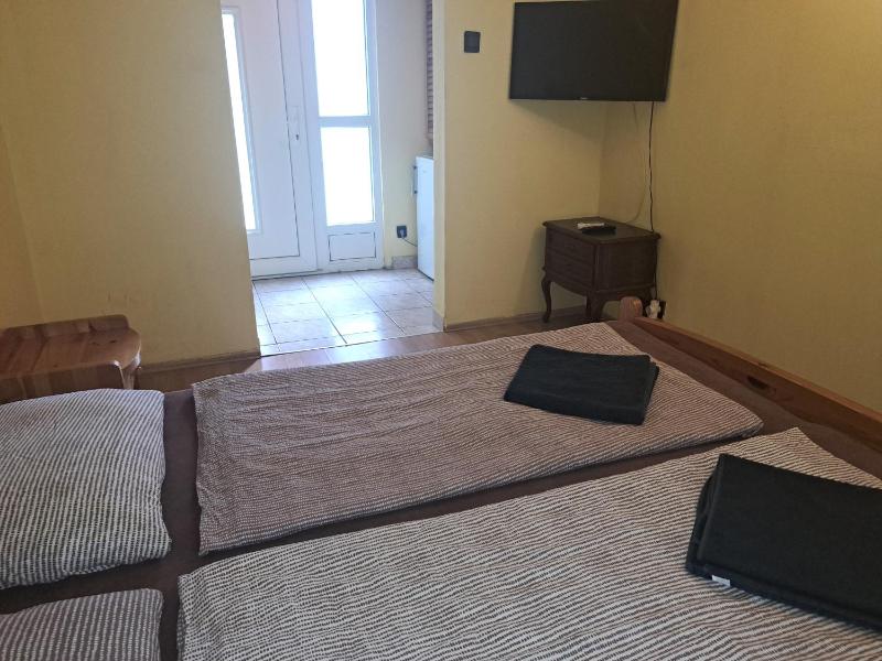 Double Room image 1