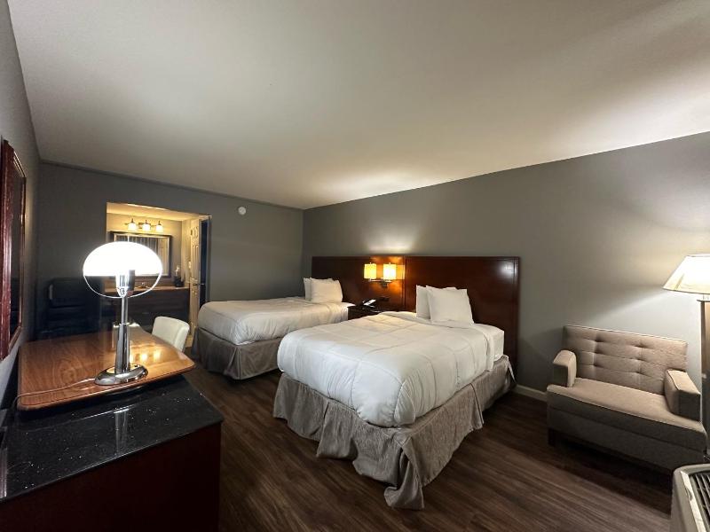 Double Room image 2