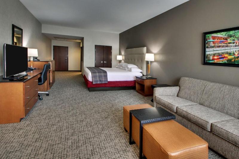 Drury Plaza Hotel San Antonio Riverwalk - image 40