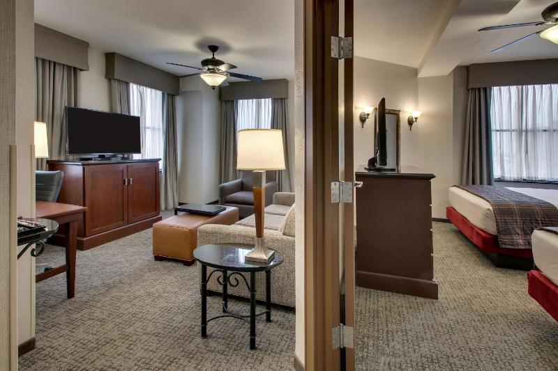 Drury Plaza Hotel San Antonio Riverwalk - image 15