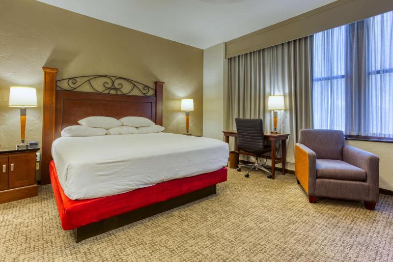 Drury Plaza Hotel San Antonio Riverwalk - image 32