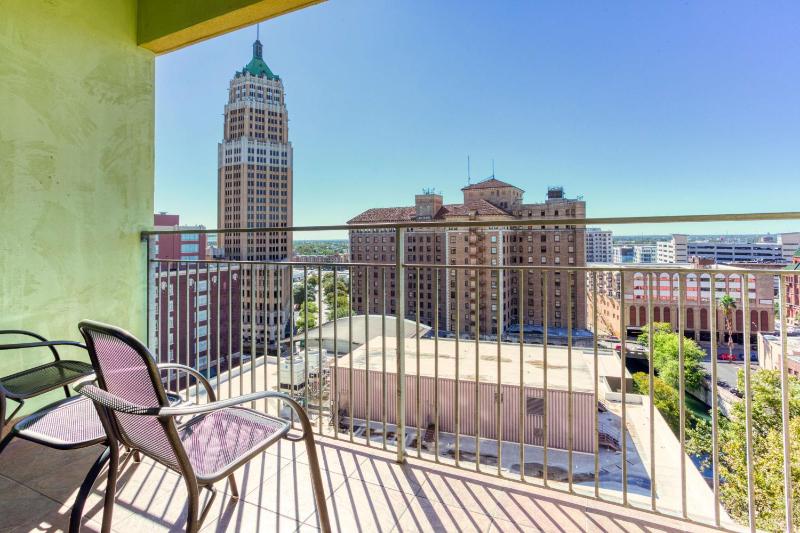Drury Plaza Hotel San Antonio Riverwalk - image 50