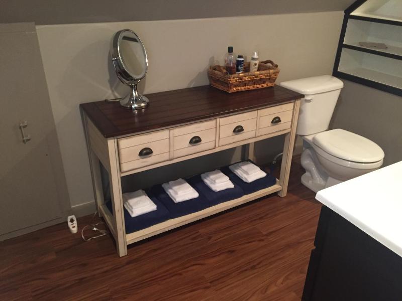 Four-Bedroom House image 4