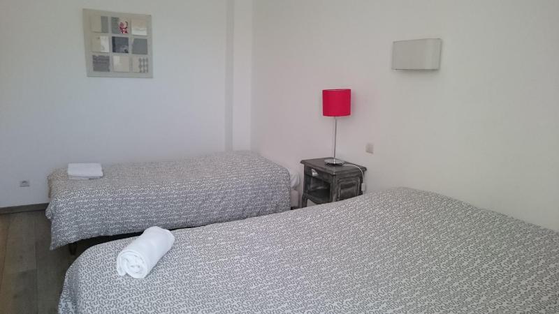 Superior Triple Room image 2