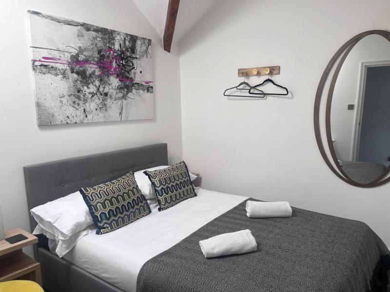 The Penthouse in Windermere - image 6
