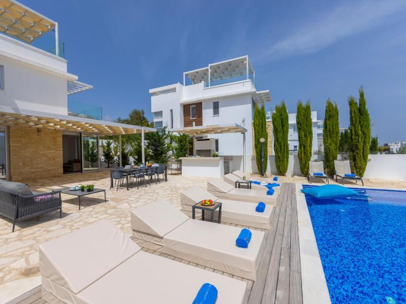 Milos lifestyle villas H27 - image 2