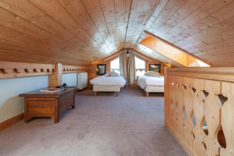 Four-Bedroom Duplex Apartment (9 People) image 4