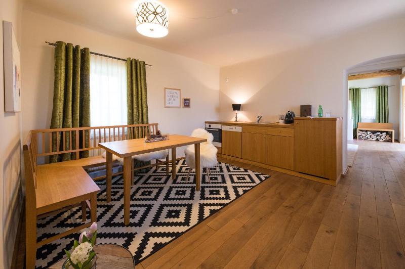 Suite with Garden View image 2