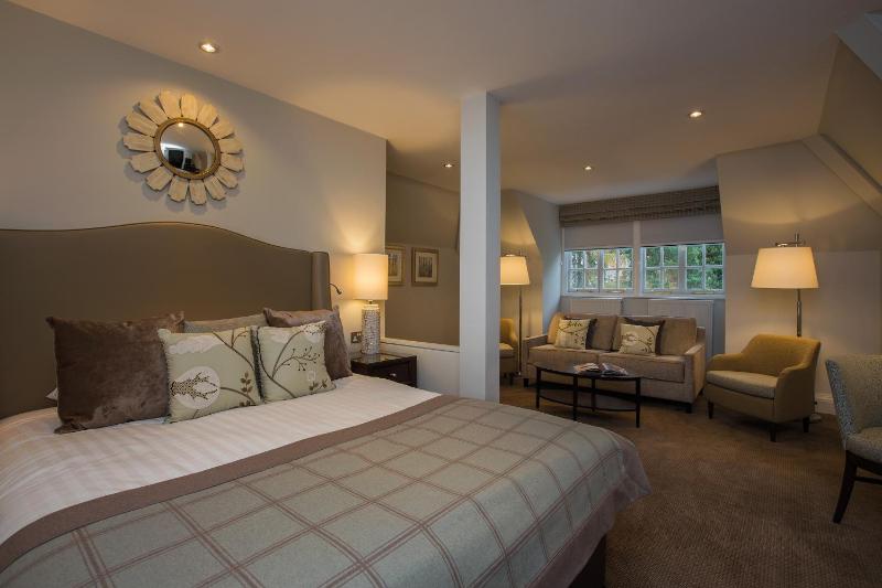 Deluxe Double Room image 1