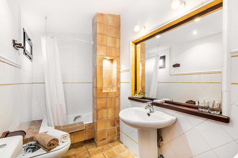 Villa Cal Moliner by Sealand Villas - image 31