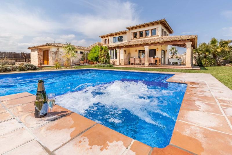 Villa Cal Moliner by Sealand Villas - image 29