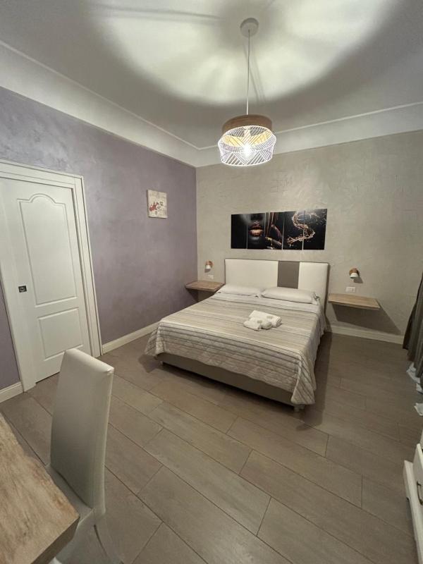Deluxe Room image 1