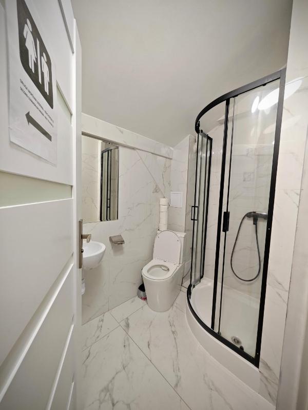 Apartamenty Hoża Attic Studio - image 16