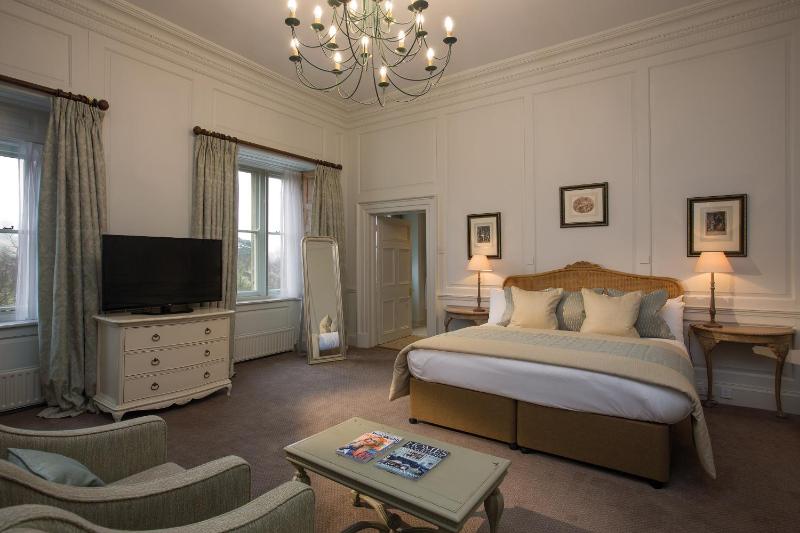 Luxury Double Room image 3