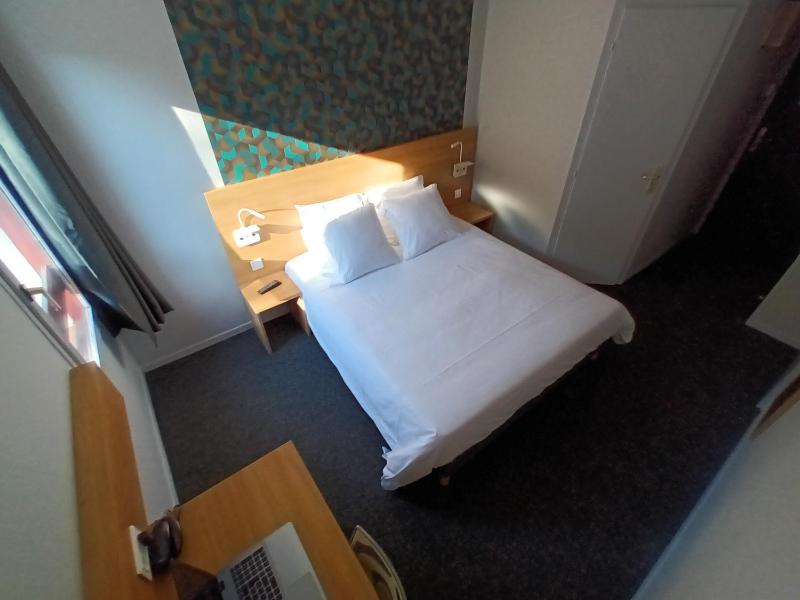 Double Room image 1