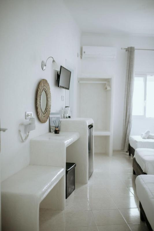 Triple Room image 4
